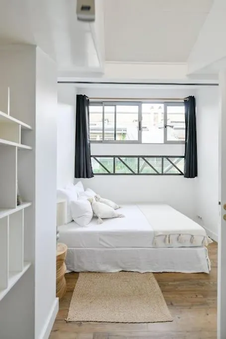 شقة 2 Bd Chic Loft, Historic Charm & Modern Amenities باريس