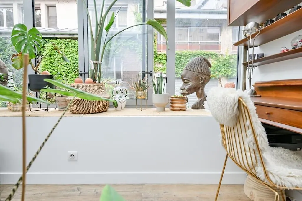 شقة 2 Bd Chic Loft, Historic Charm & Modern Amenities باريس